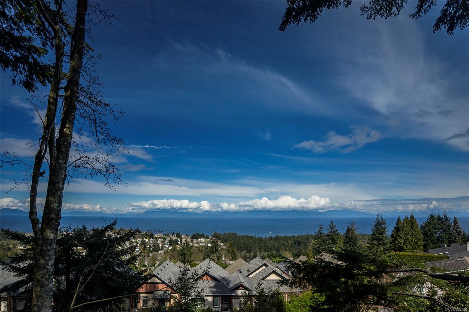 Property Photo: 4656 Lost Lake Rd BC V9T 5C4