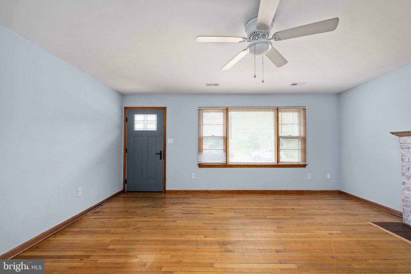 Property Photo: 235 3rd Street VA 22443