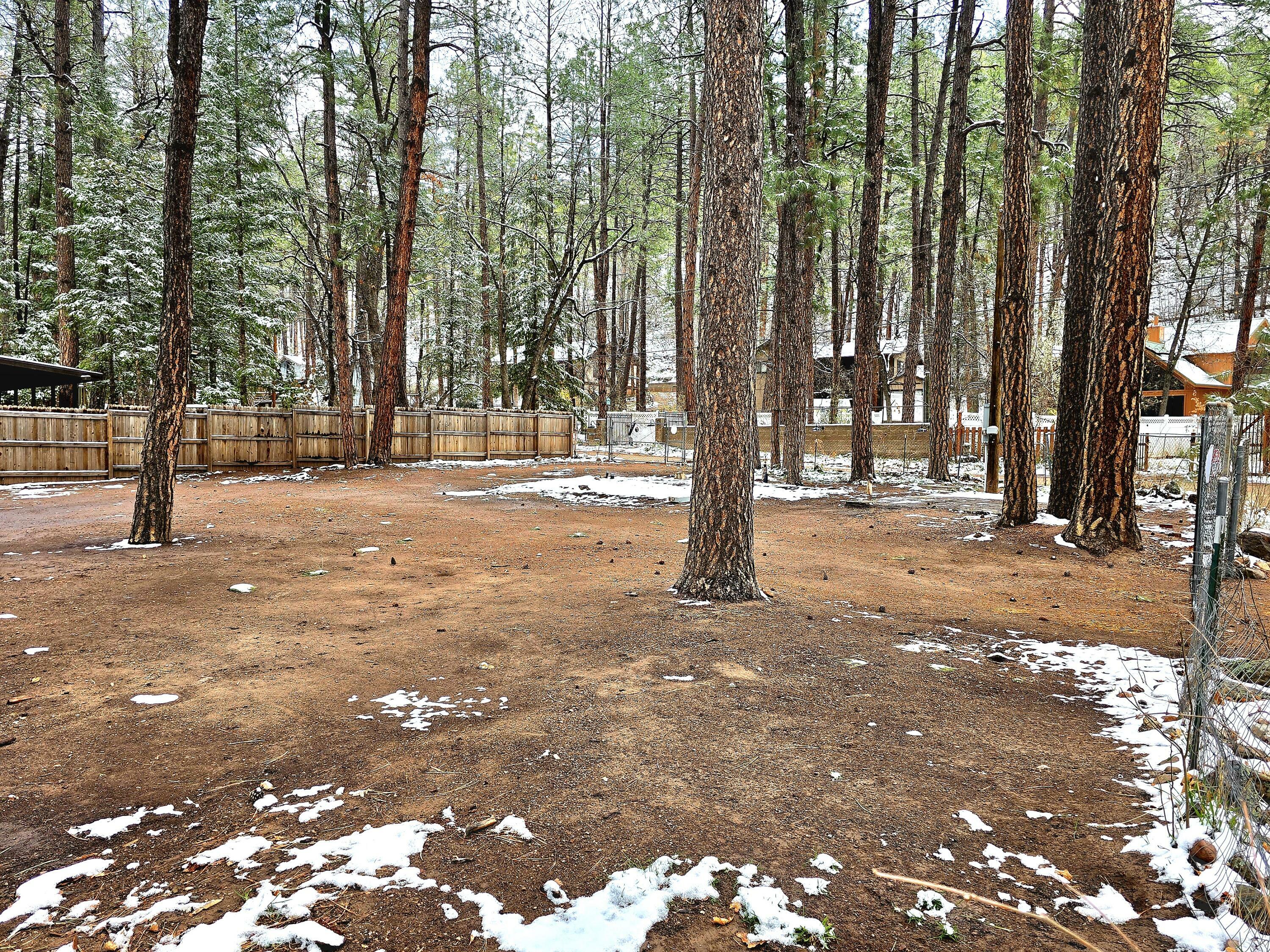 Property Photo: 348 W Columbine Road AZ 85541