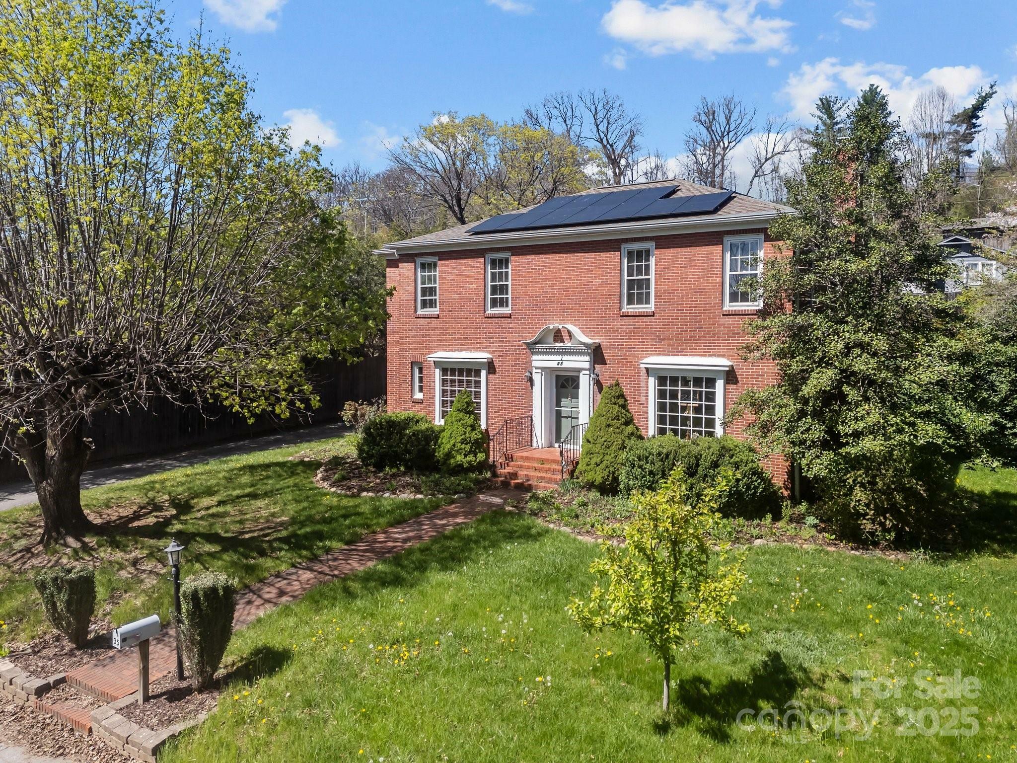 Property Photo: 35 Johnson Street NC 28716
