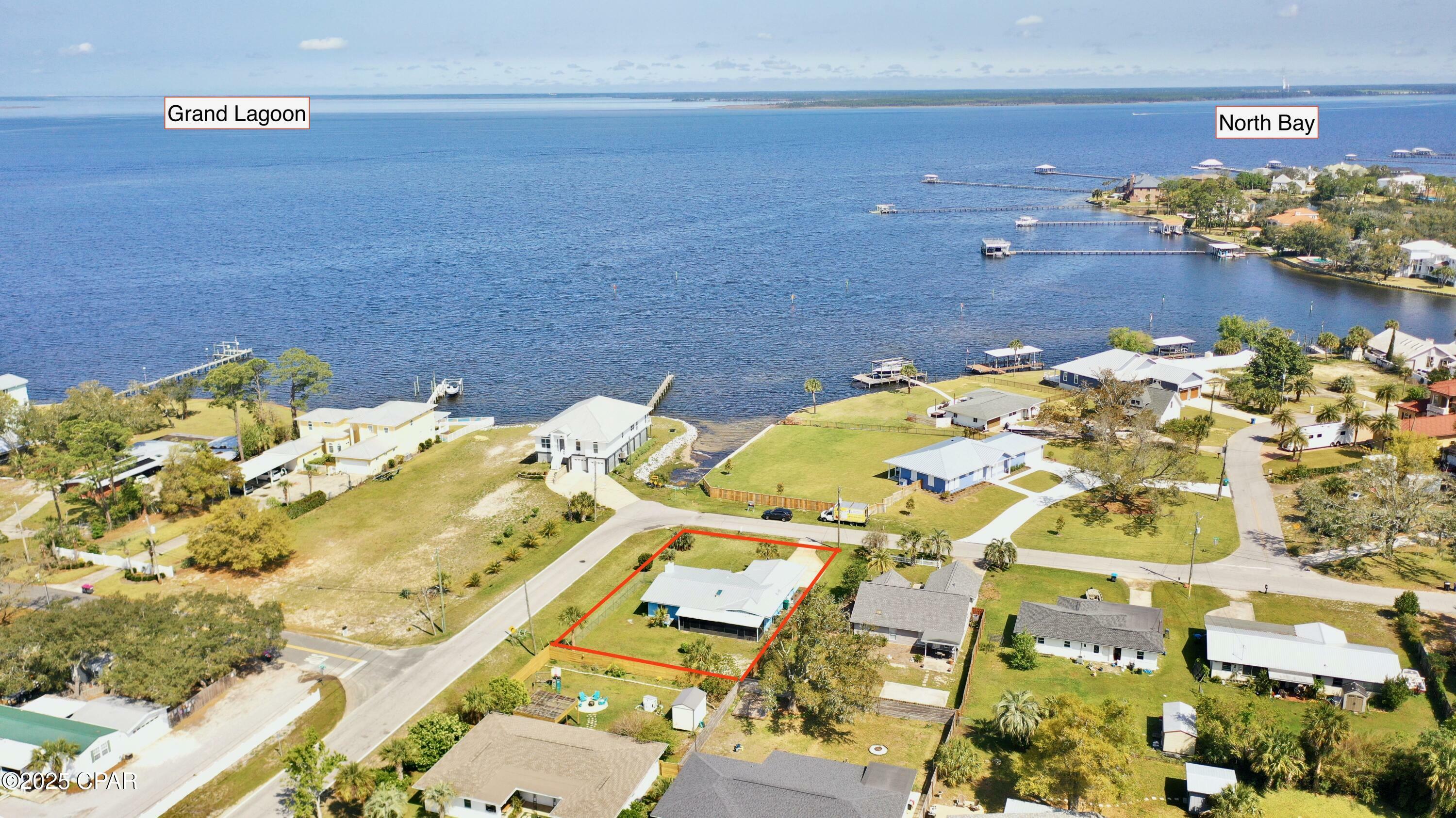 Property Photo: 3700 Shoreline Circle FL 32405