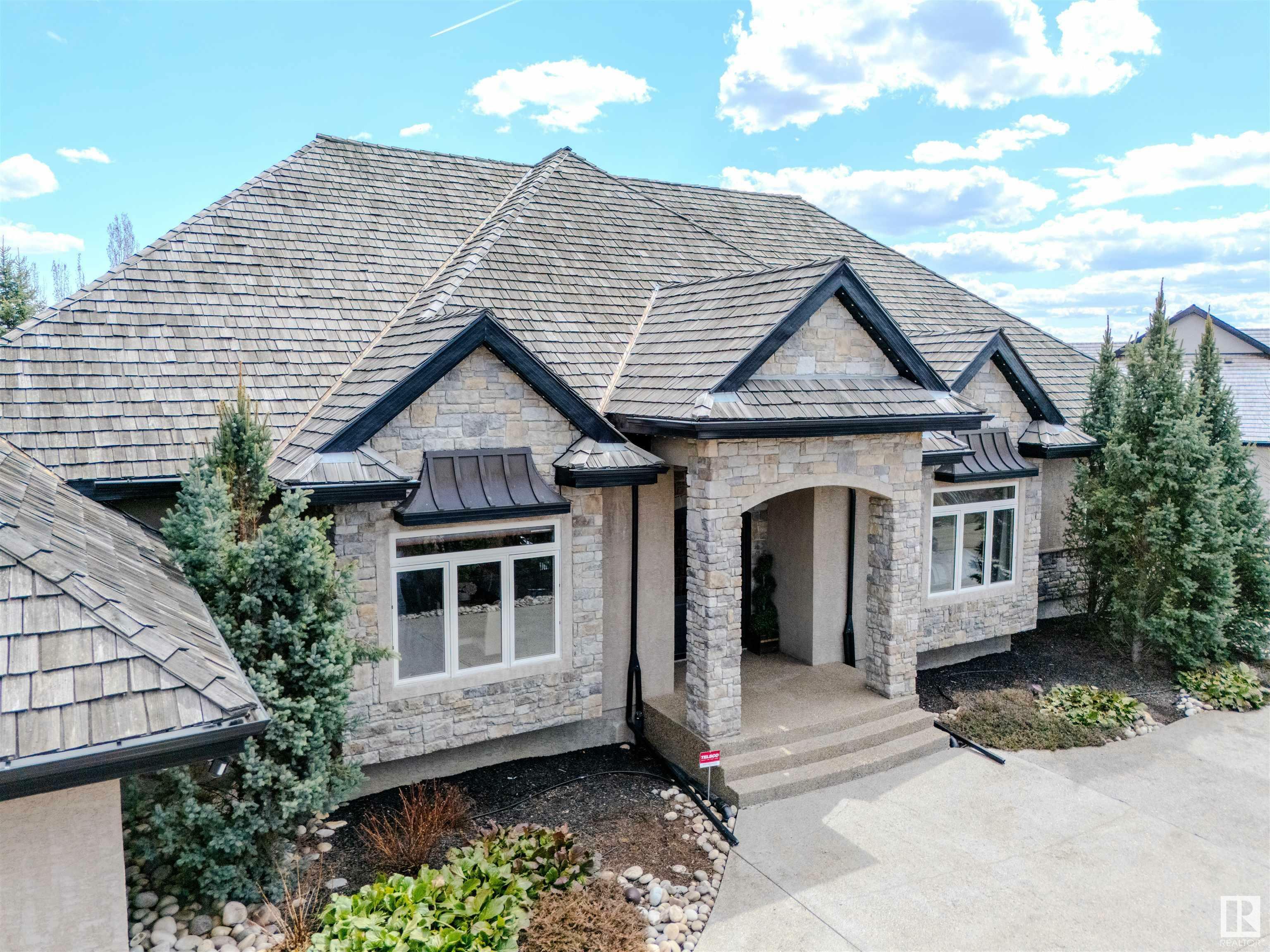 Property Photo: 25015 Twp Road 544A 111 AB T8T 0B9