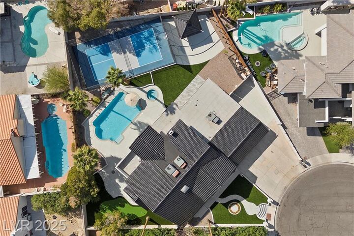 Property Photo: 1912 Calanda Court NV 89102