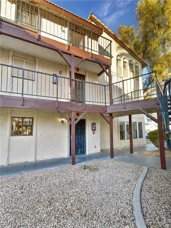 Property Photo:  2080 Karen Avenue 49  NV 89169 