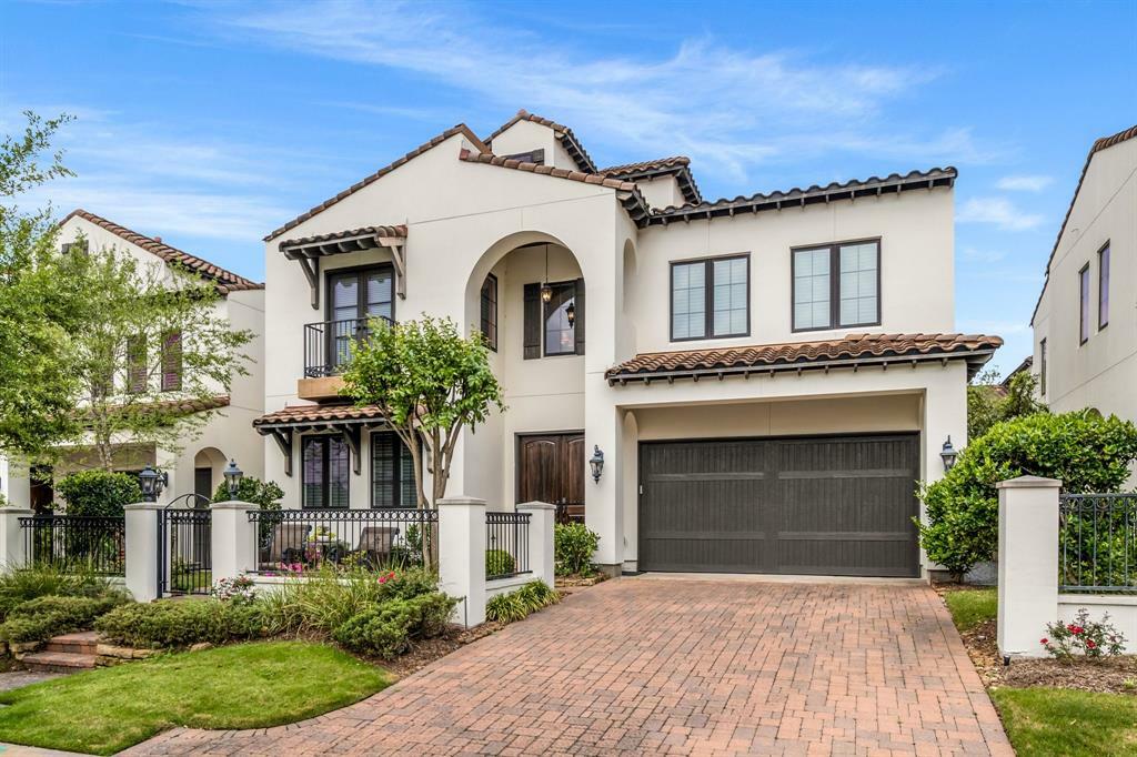 Property Photo: 6 Grand Vista Place TX 77380