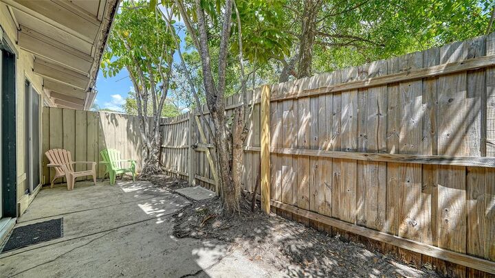 500 N Jefferson Avenue B-5  Sarasota FL 34237 photo