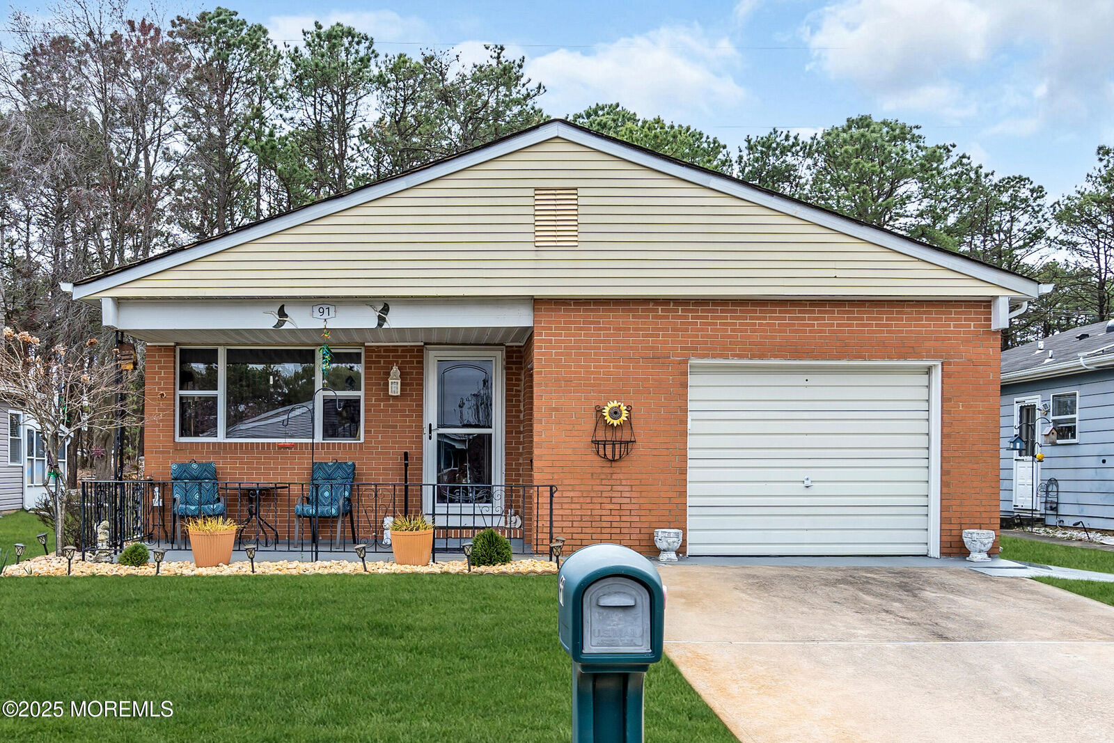 Property Photo:  91 San Carlos Street  NJ 08757 