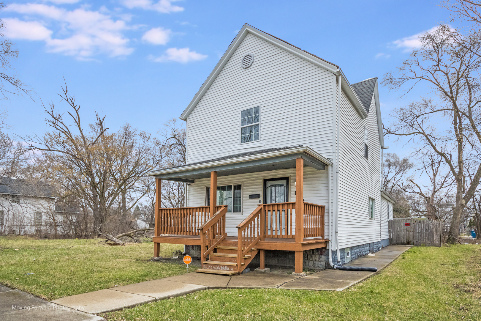 Property Photo: 14629 Kentucky Avenue IL 60426