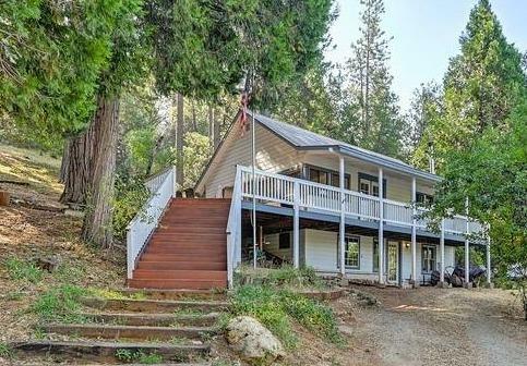 Property Photo: 32866 5th Avenue CA 95714