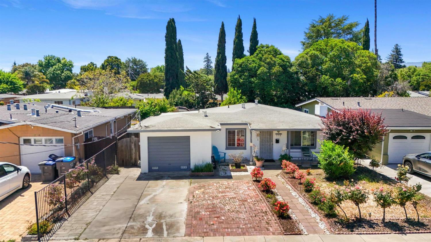 298 W Duane Avenue  Sunnyvale CA 94085 photo