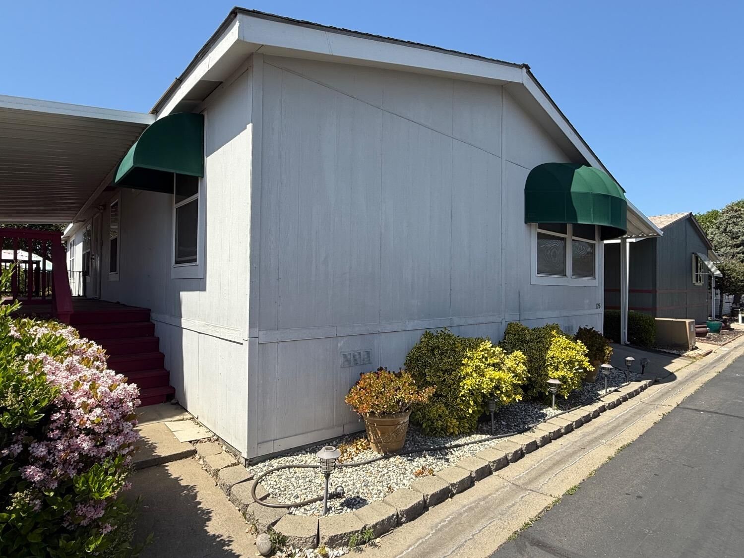 Property Photo: 175 Skybrook Lane CA 95828