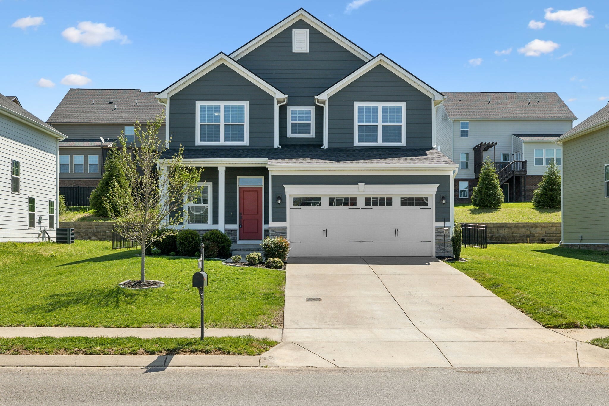 Property Photo: 2100 Morton Dr TN 37174