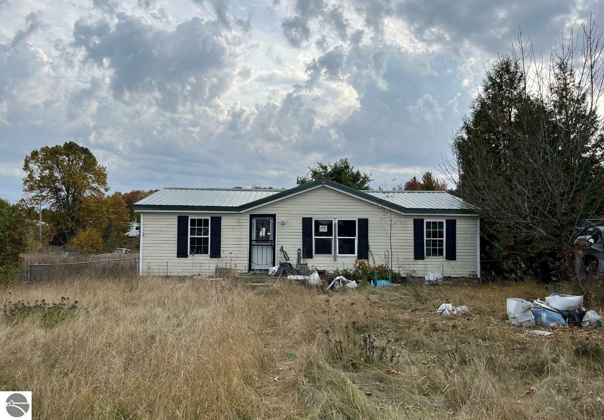 10636 E Pobuda  Suttons Bay MI 49682 photo