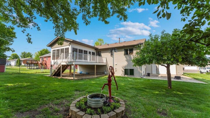 Property Photo: 328 5th Avenue S MN 56377