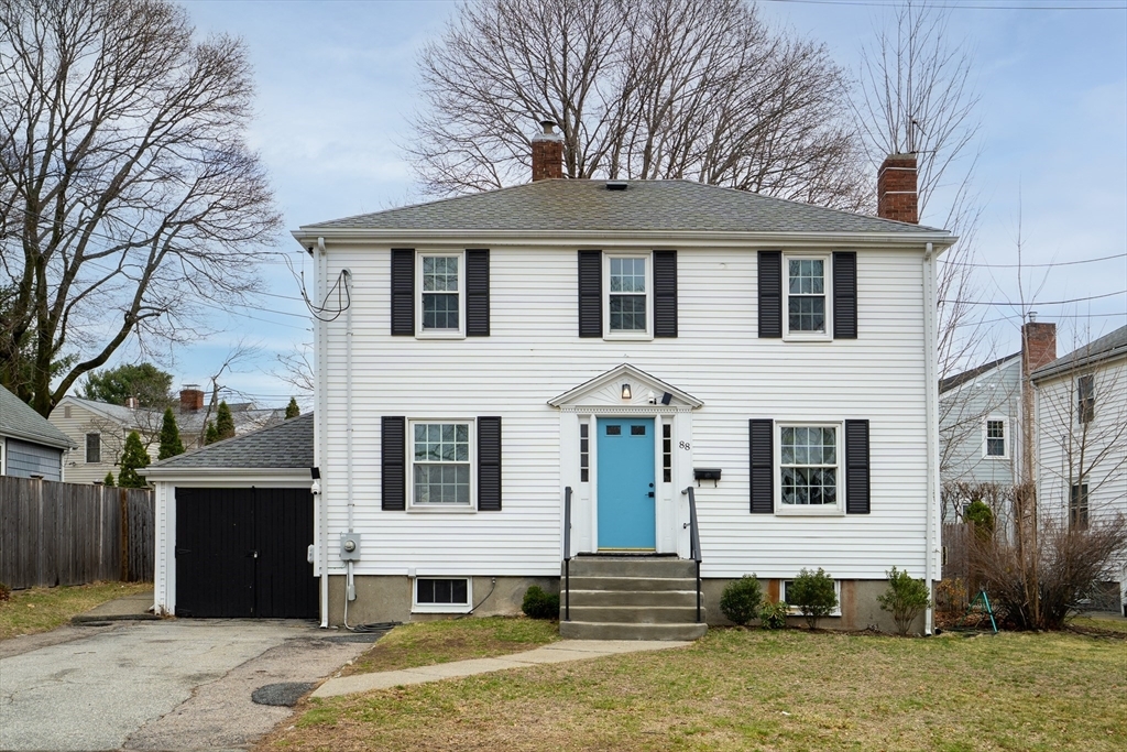 Property Photo: 88 Walnut Park MA 02458