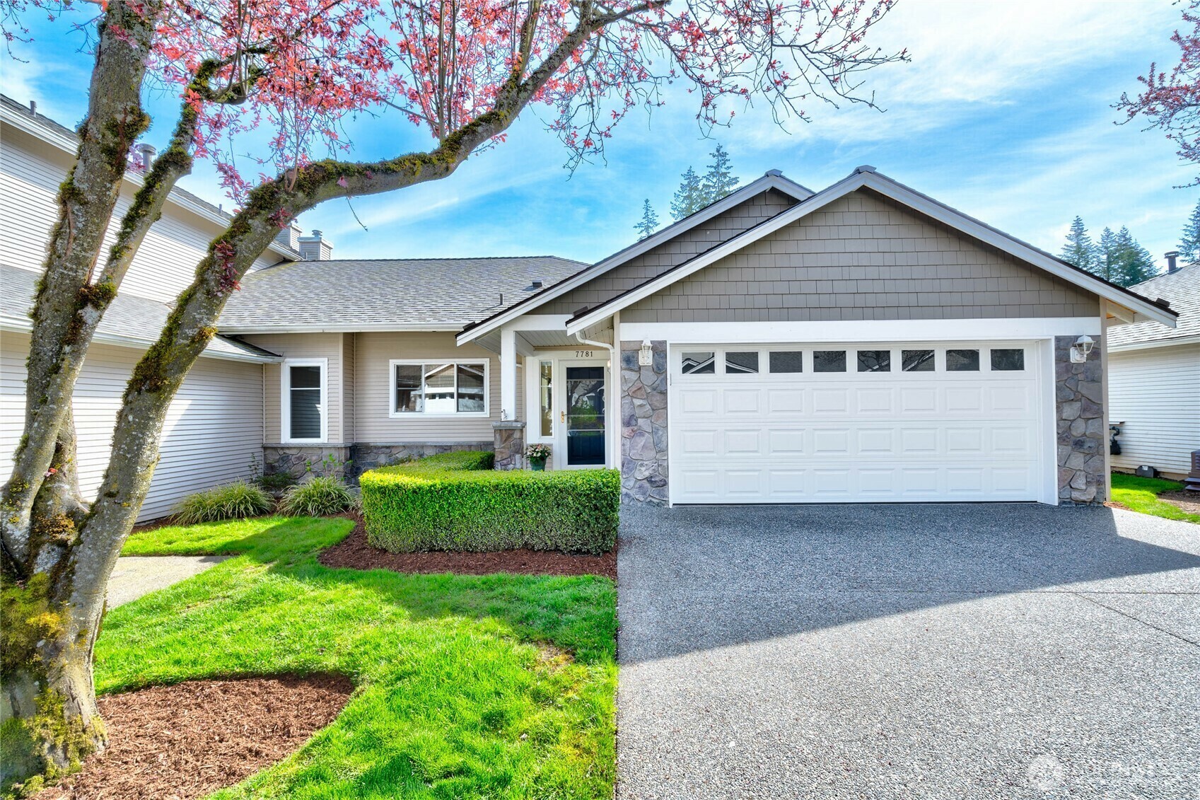 Property Photo: 7781 NE 122nd Lane WA 98034