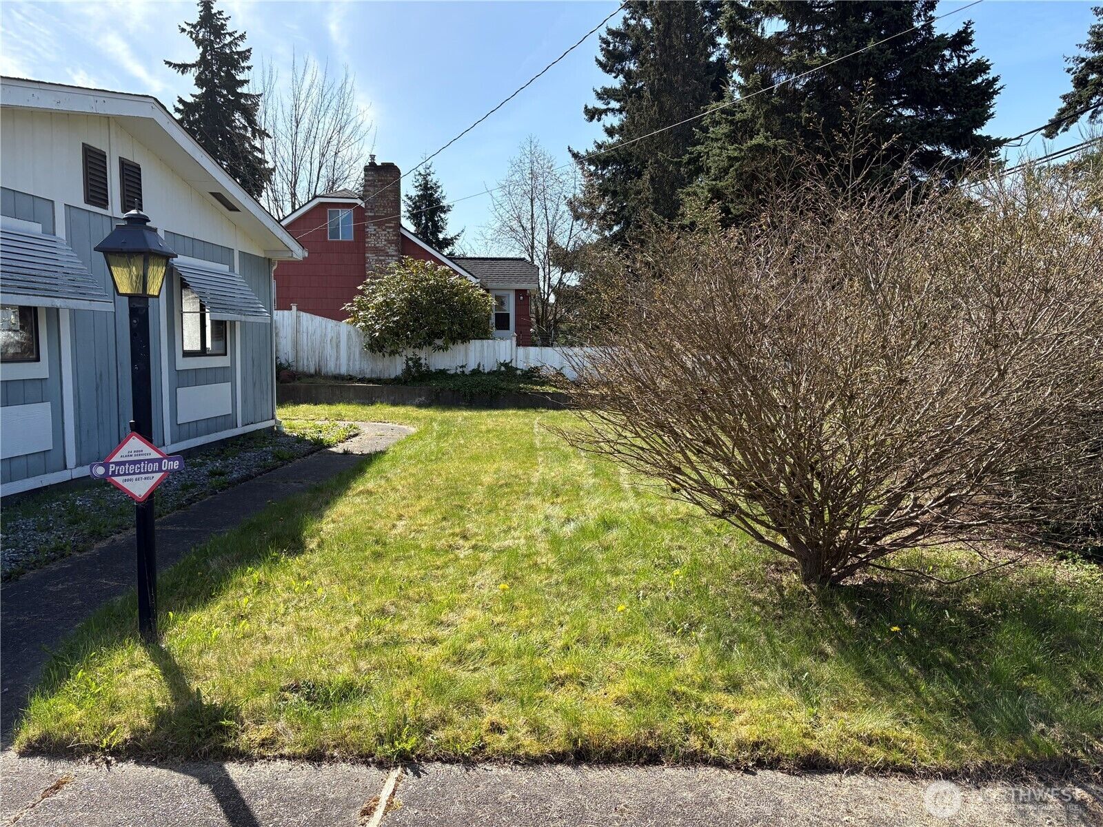 Property Photo:  7605  20th Avenue E  WA 98404 