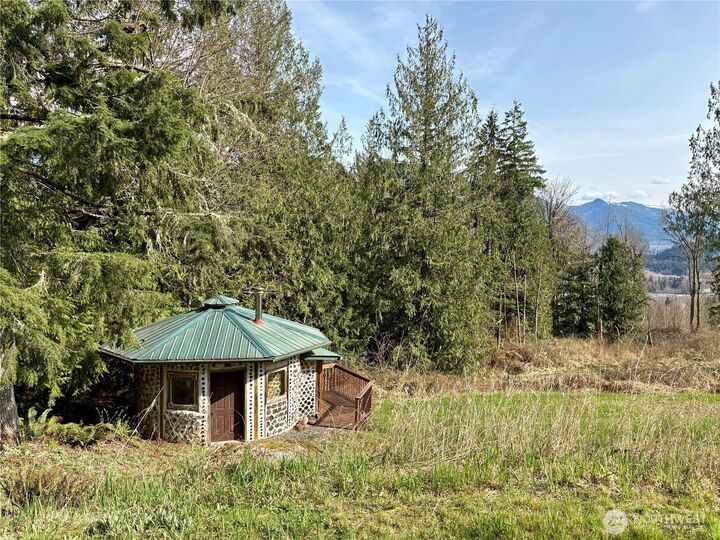 5960  Bell Creek Logging Road  Deming WA 98244 photo