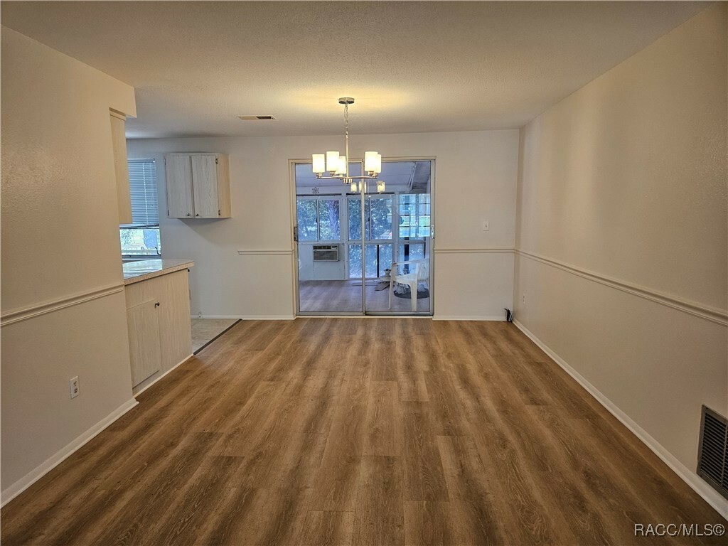 Property Photo: 7517 W 7 Rivers Drive FL 34429