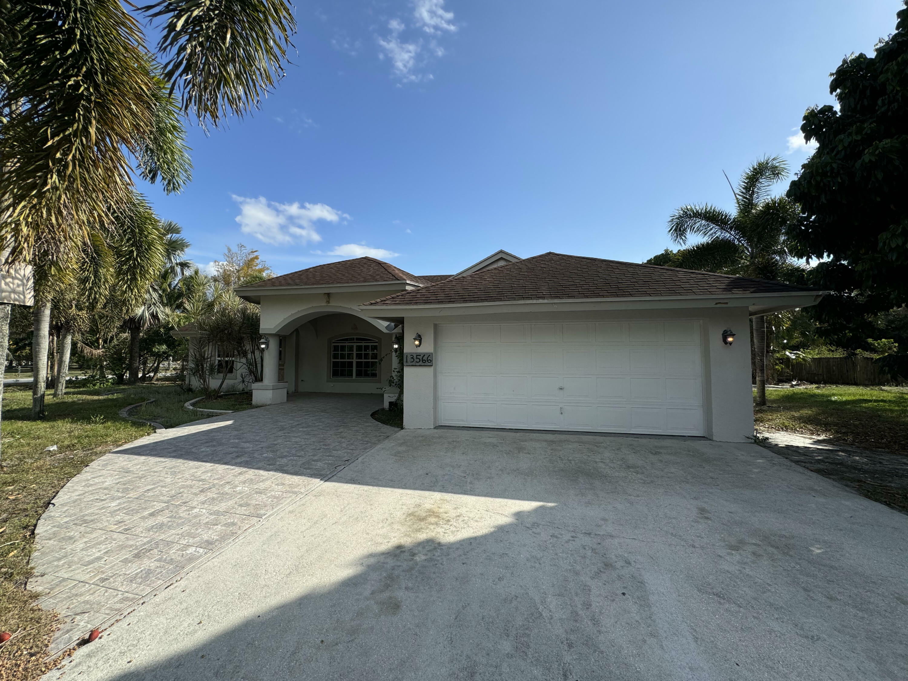 Property Photo: 13566 69th Street N FL 33412