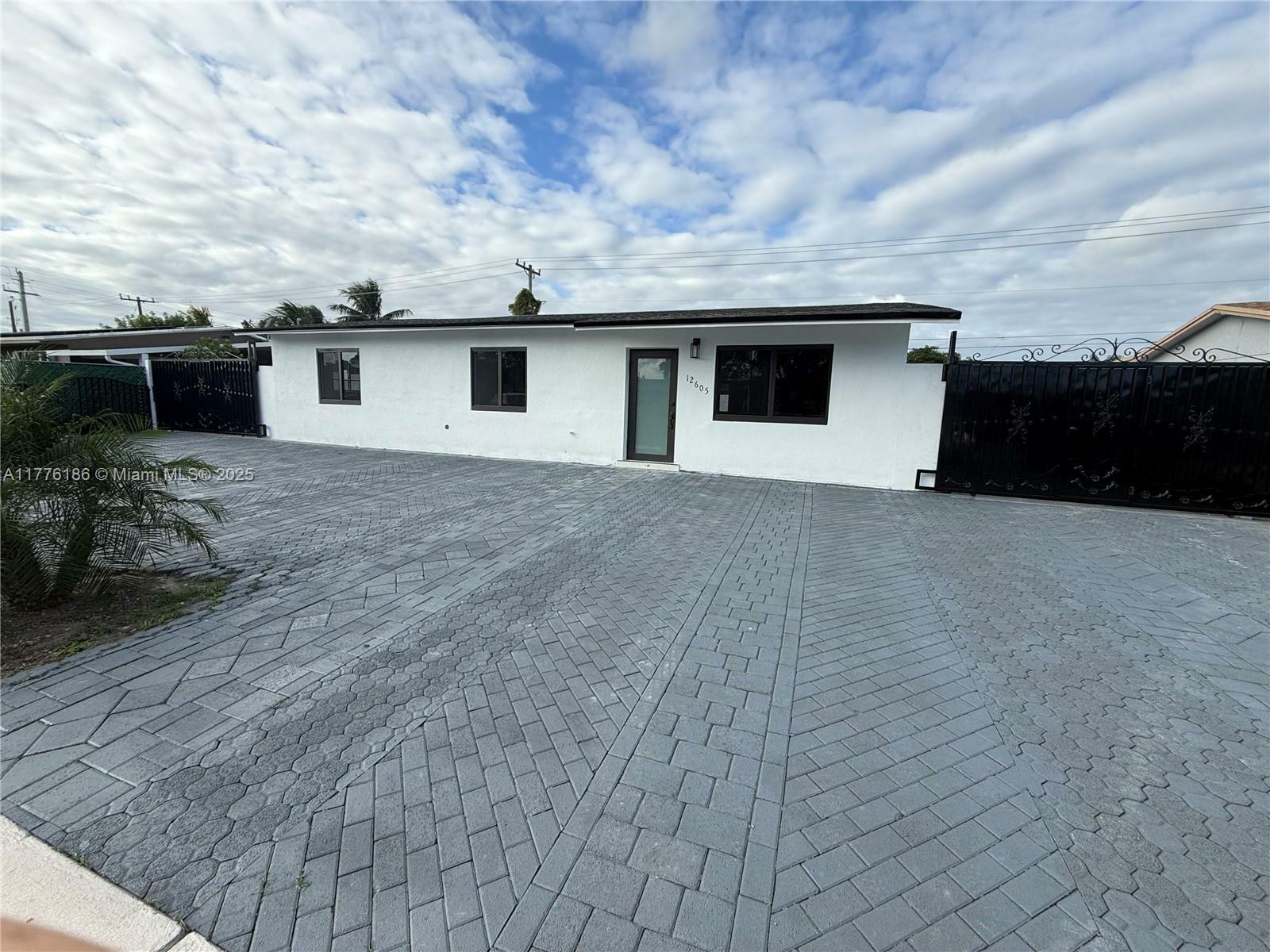 Property Photo: 12605 SW 189th St FL 33177