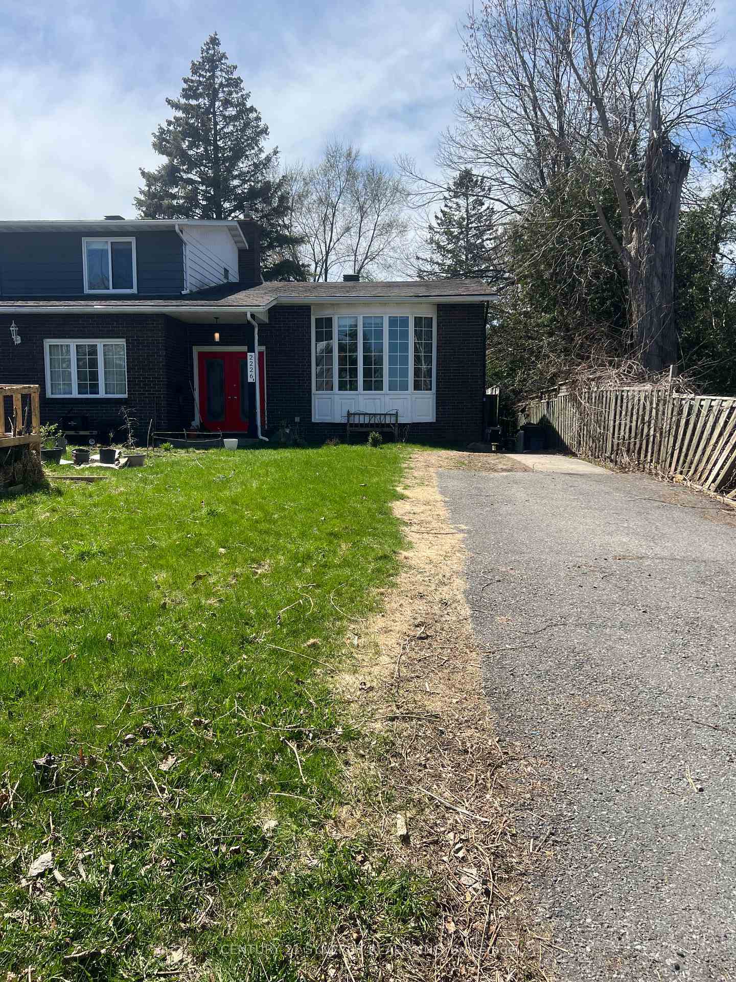 Property Photo: 2226 Page Road 2 ON K1C 7K5
