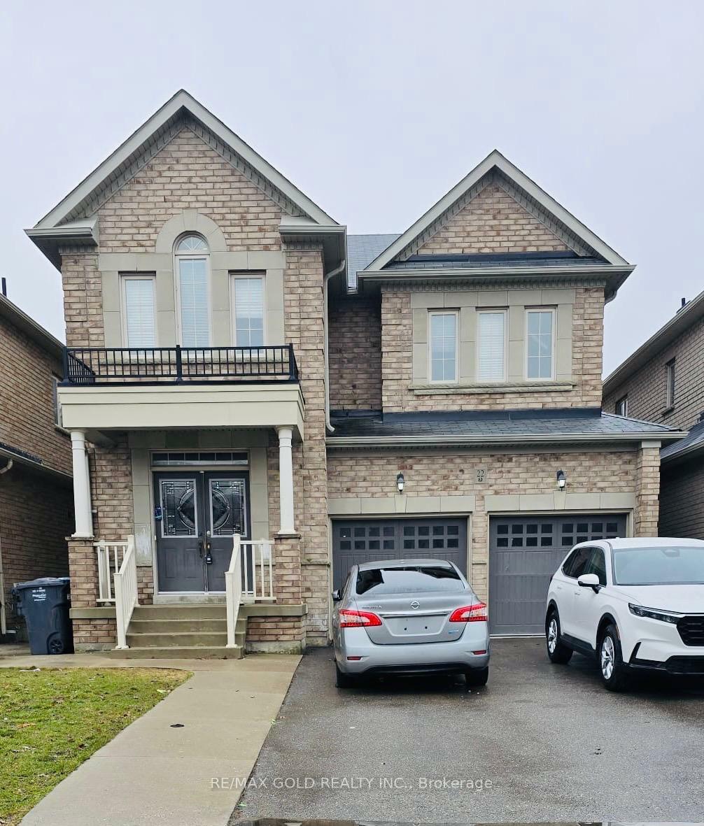 Property Photo: 22 Meltwater Crescent ON L6P 3V8