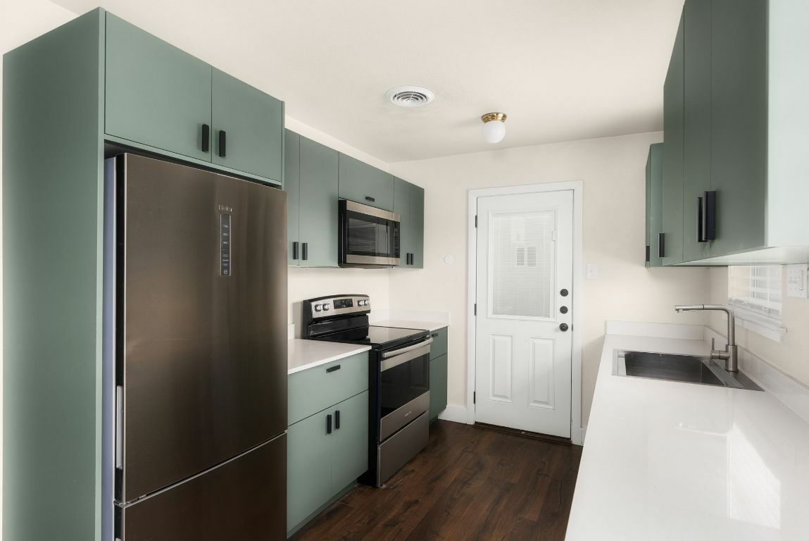 Property Photo: 2408 Ventura Drive A TX 78741