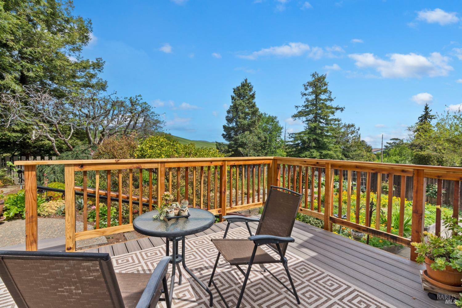 Property Photo: 263 Carlisle Way CA 94510