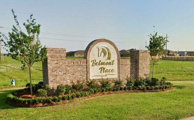 Property Photo: 458 Independence Drive LA 70360