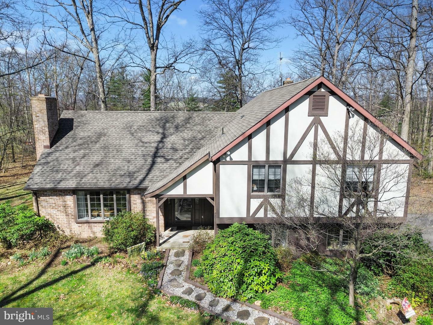 Property Photo: 1130 Belmont Road PA 17325