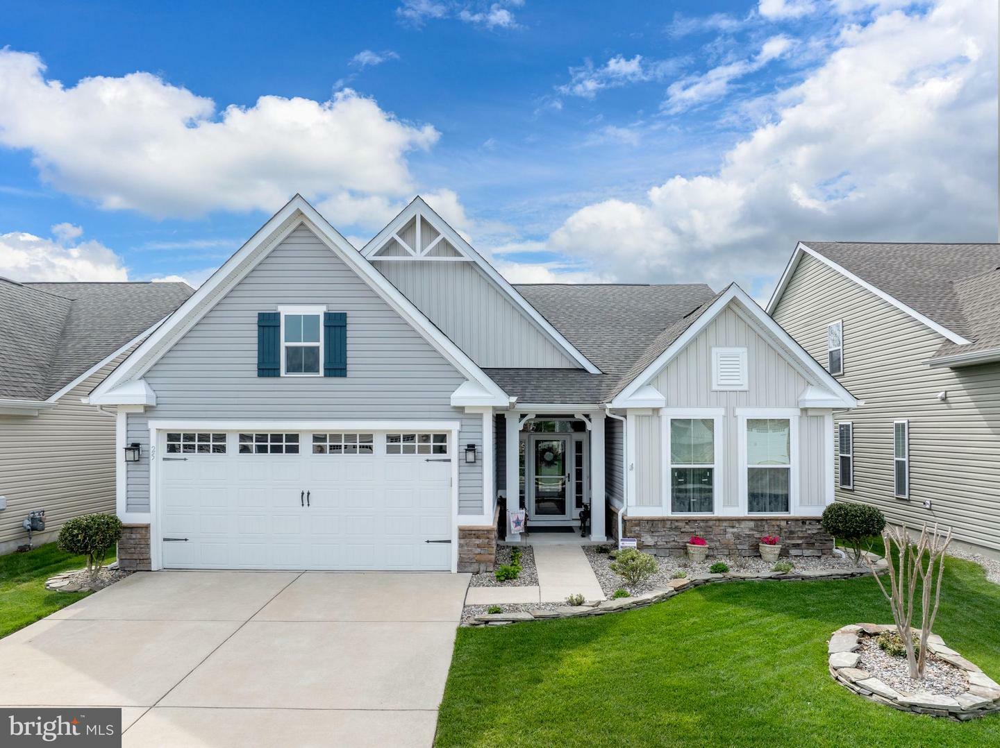 Property Photo: 25 Waterside Drive DE 19933
