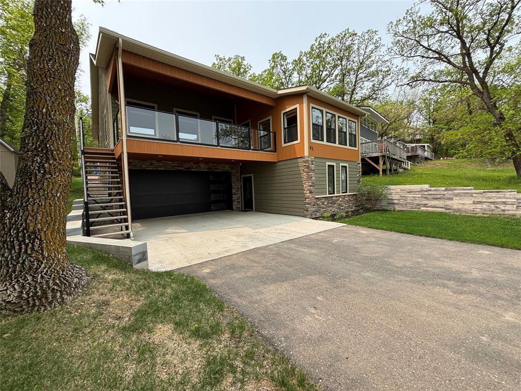 Property Photo:  83 South Lakeshore Drive  MB R0K 1G0 