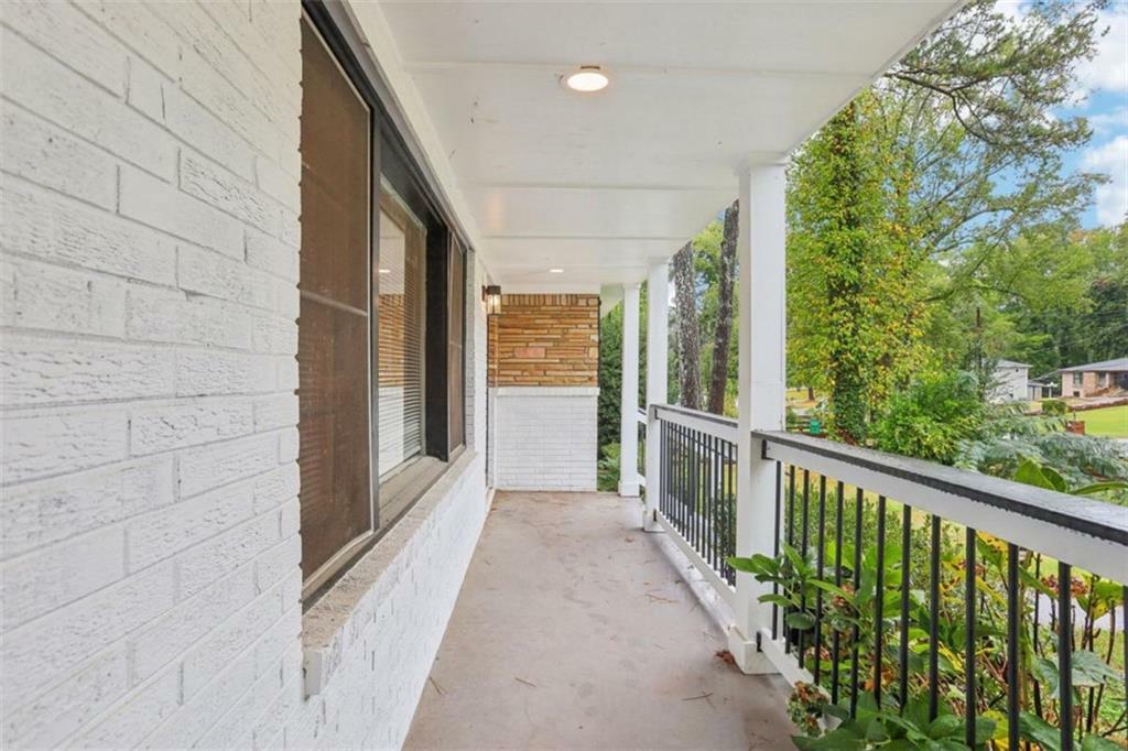 Property Photo: 2549 Fontaine Circle GA 30032