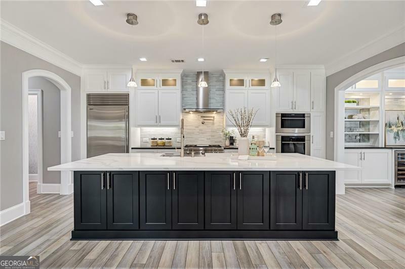 Property Photo: 2444 Ballantrae Circle GA 30041