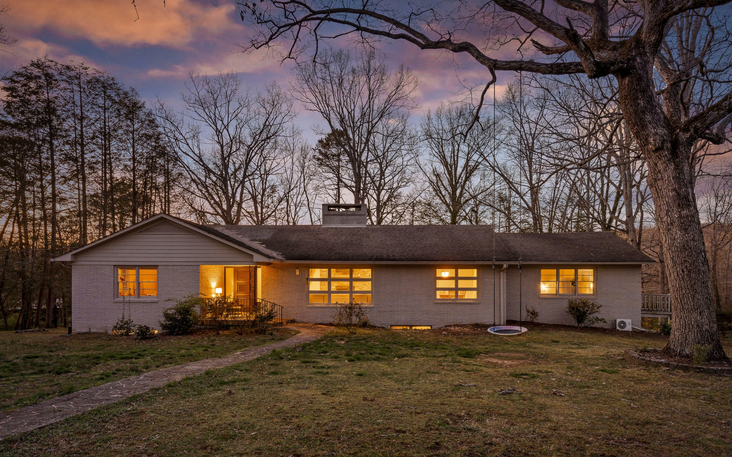 341 N Palisades Drive  Signal Mountain TN 37377 photo