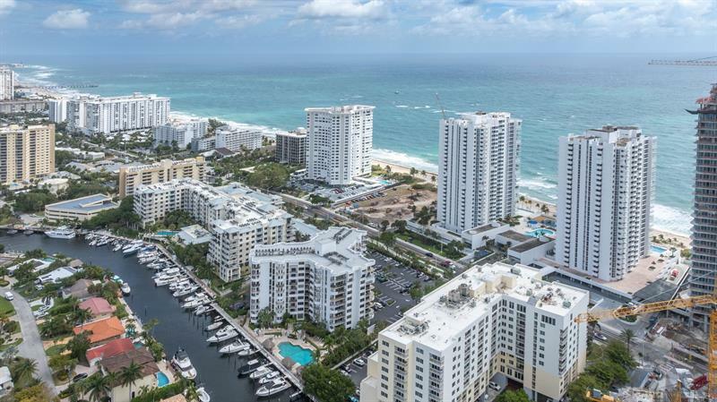 Property Photo: 1360 S Ocean Blvd 605 FL 33062