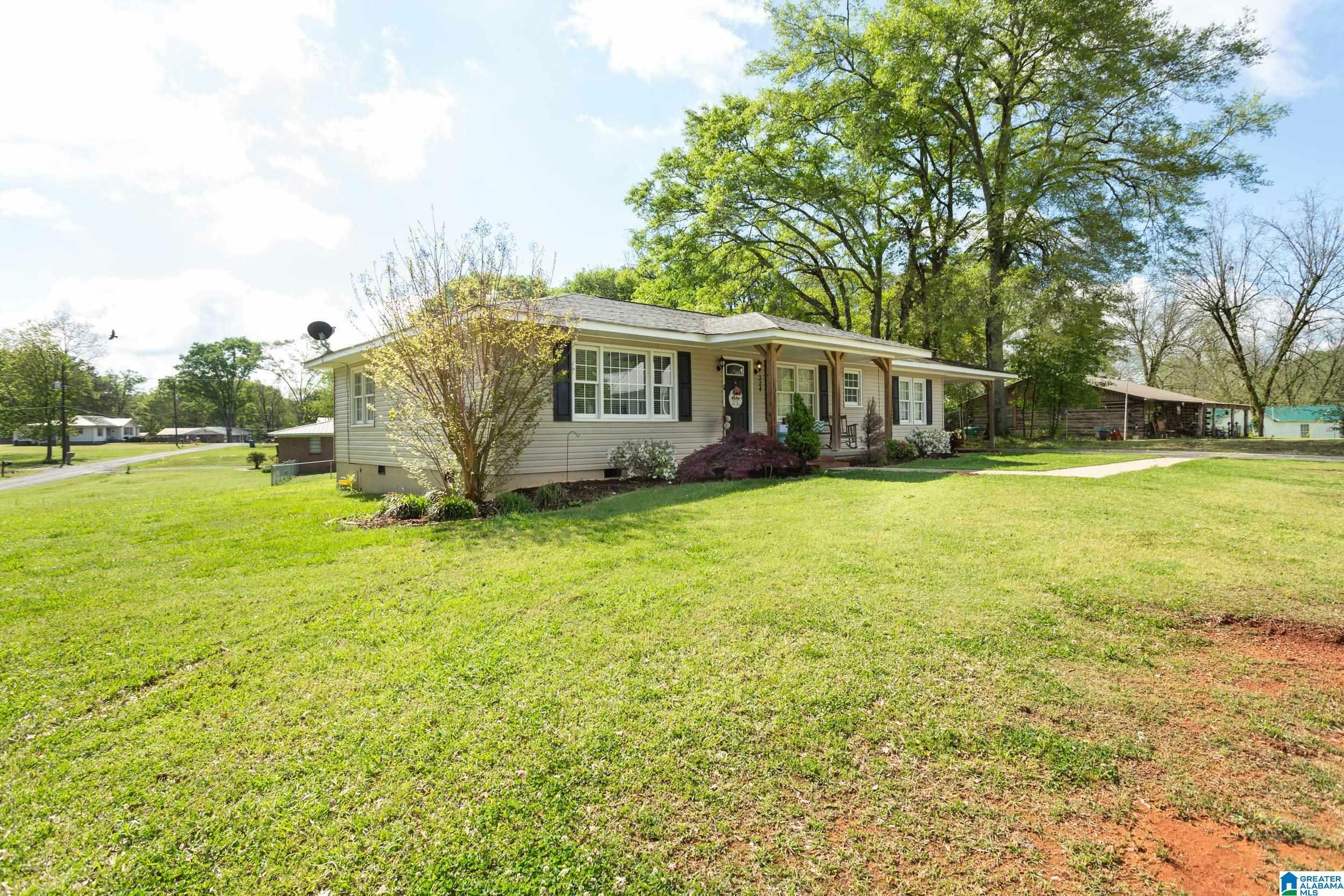 Property Photo: 324 Jenifer Road AL 36268
