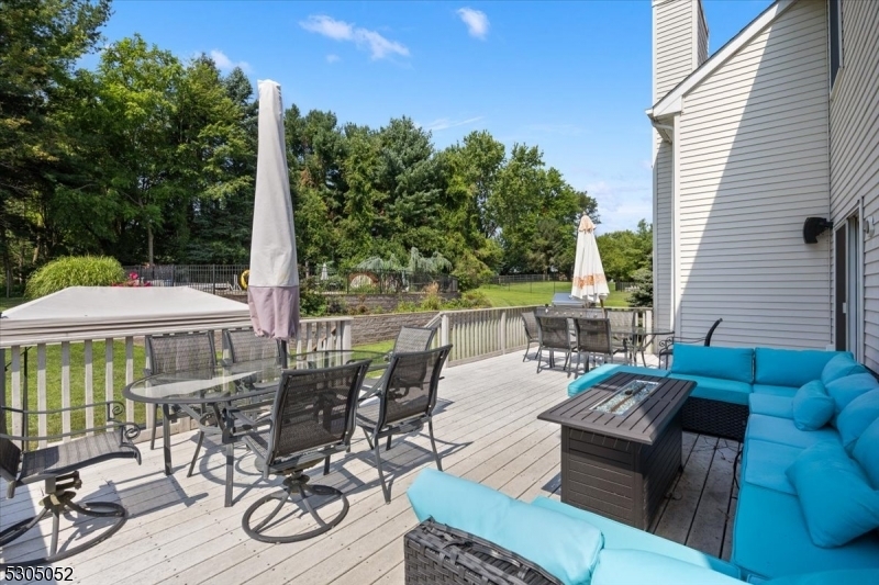Property Photo: 14 Barn Swallow Ct NJ 08886