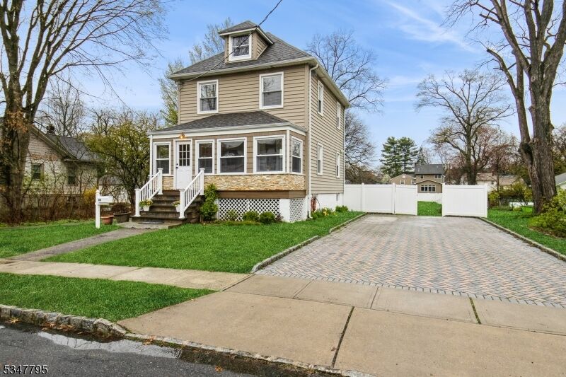 Property Photo: 68 Battle Hill Ave NJ 07081
