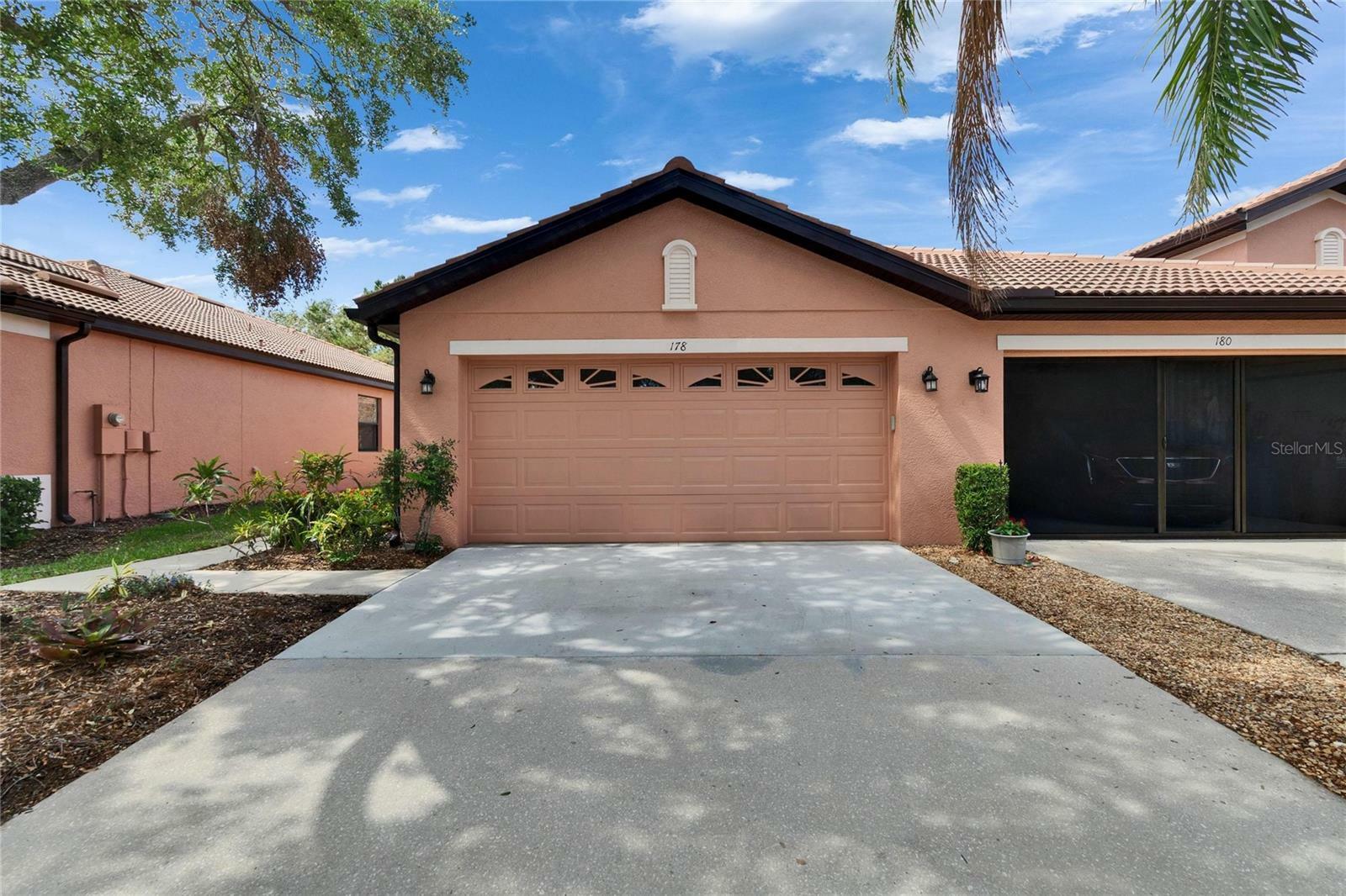Property Photo:  178 Shell Falls Drive  FL 33572 