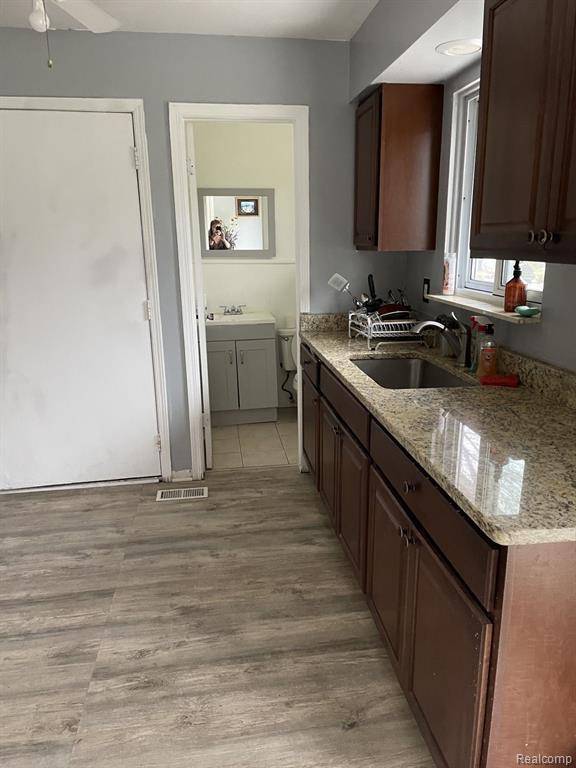 Property Photo: 237 W Castle Road MI 48435 9667