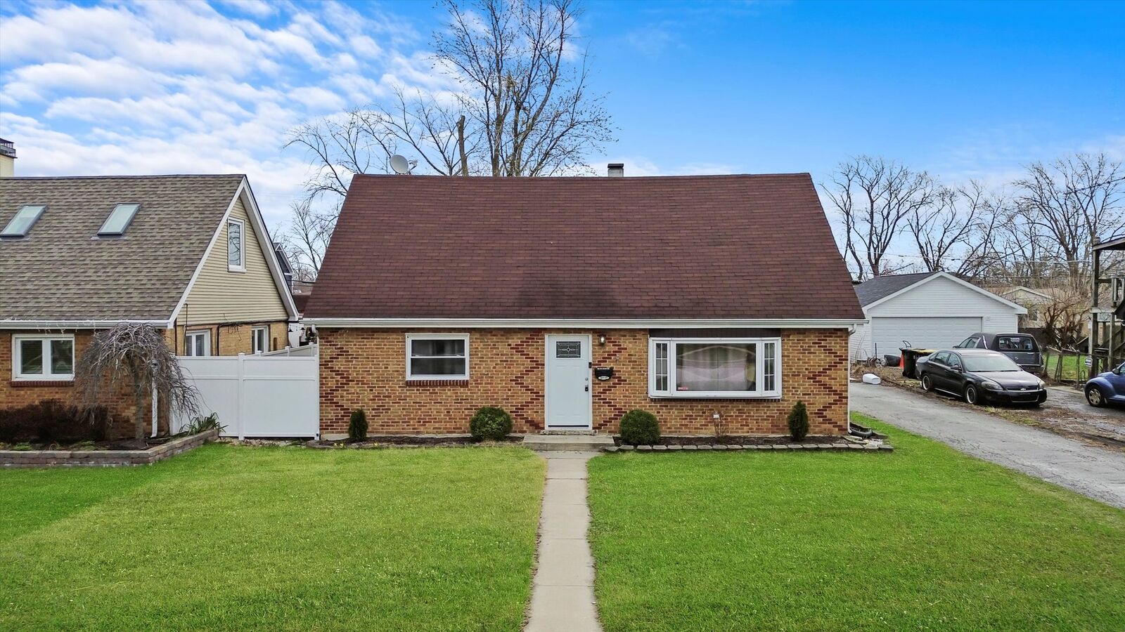 Property Photo:  10937 Moody Avenue  IL 60415 