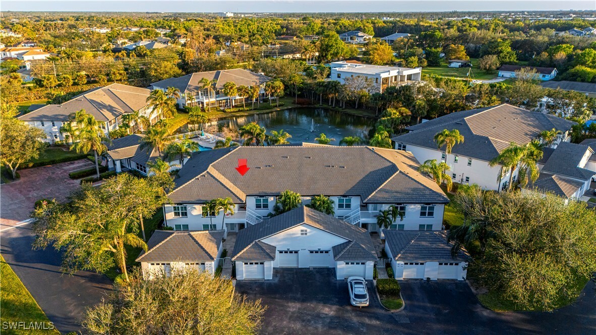 Property Photo: 2120 Cay Lagoon Dr 222 FL 34109