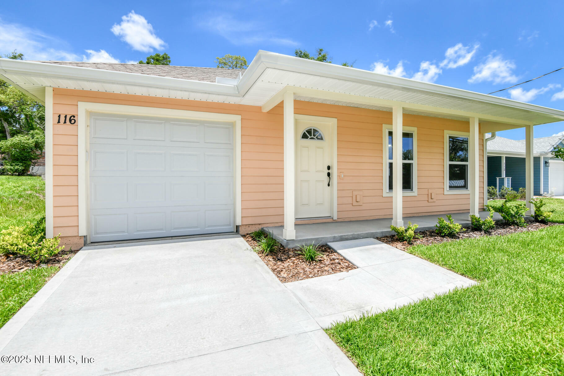 Property Photo: 116 Moseley Avenue FL 32177