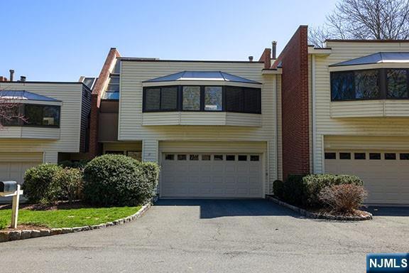 Property Photo: 37 Kira Lane NJ 07450
