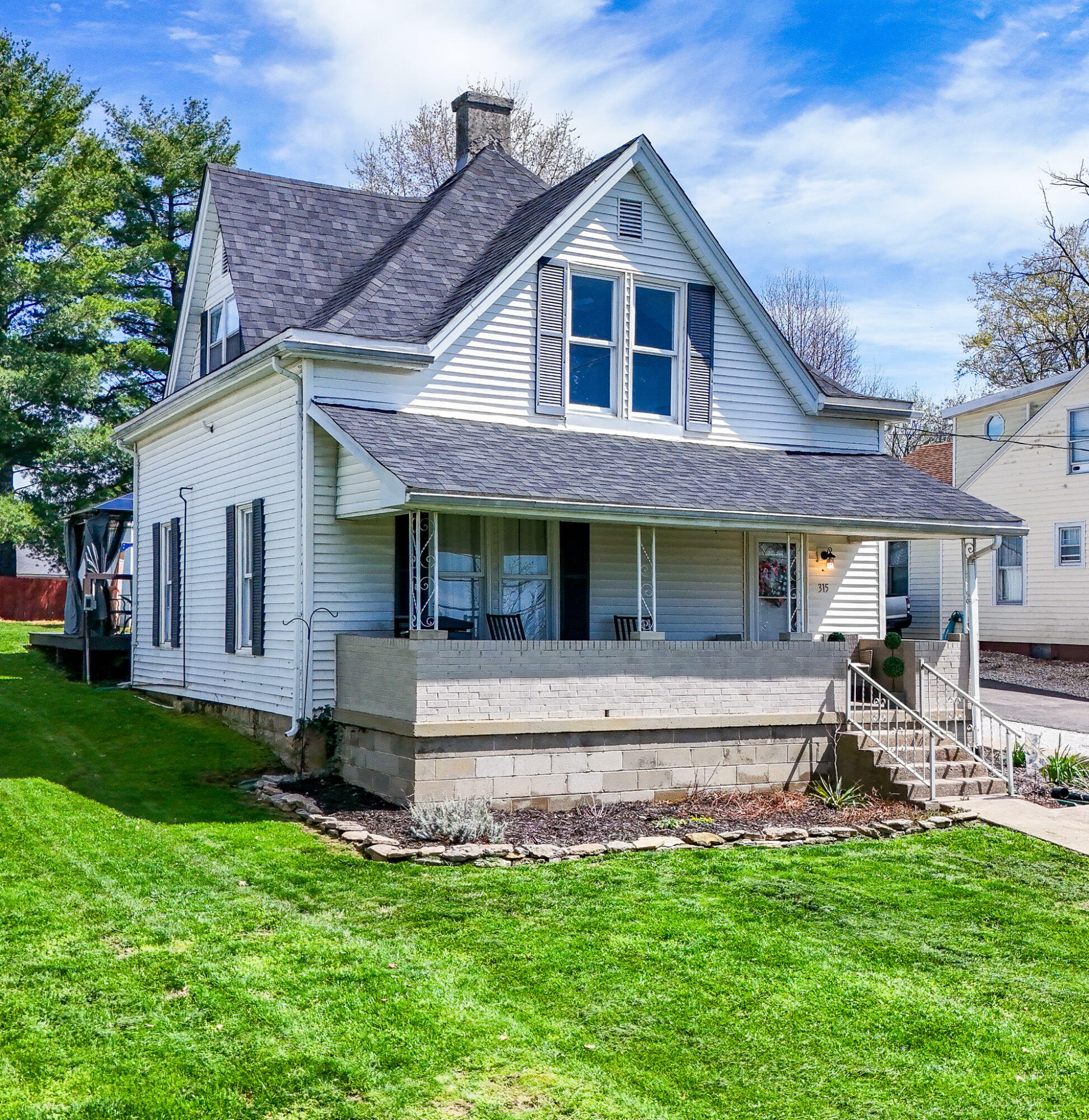 Property Photo: 315 Roland Avenue KY 40359