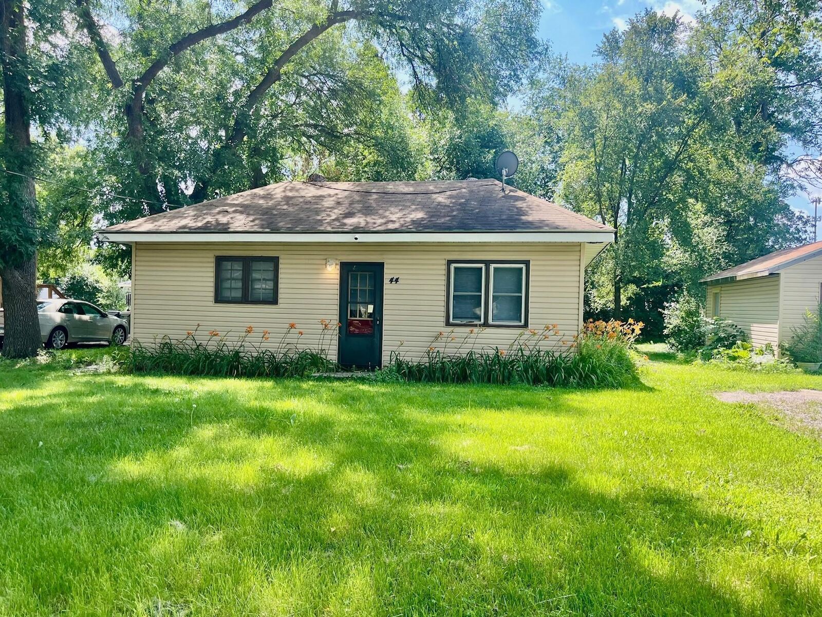 Property Photo: 44 1st Street N MN 56387
