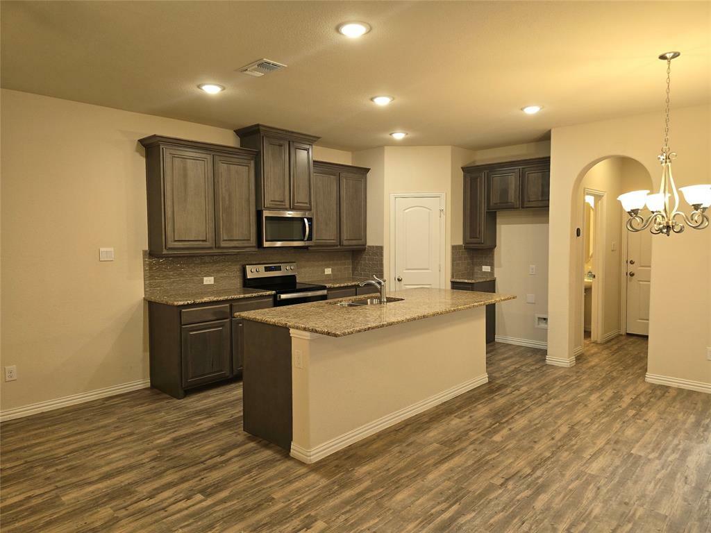 Property Photo:  6716 Windlord Drive  TX 76179 
