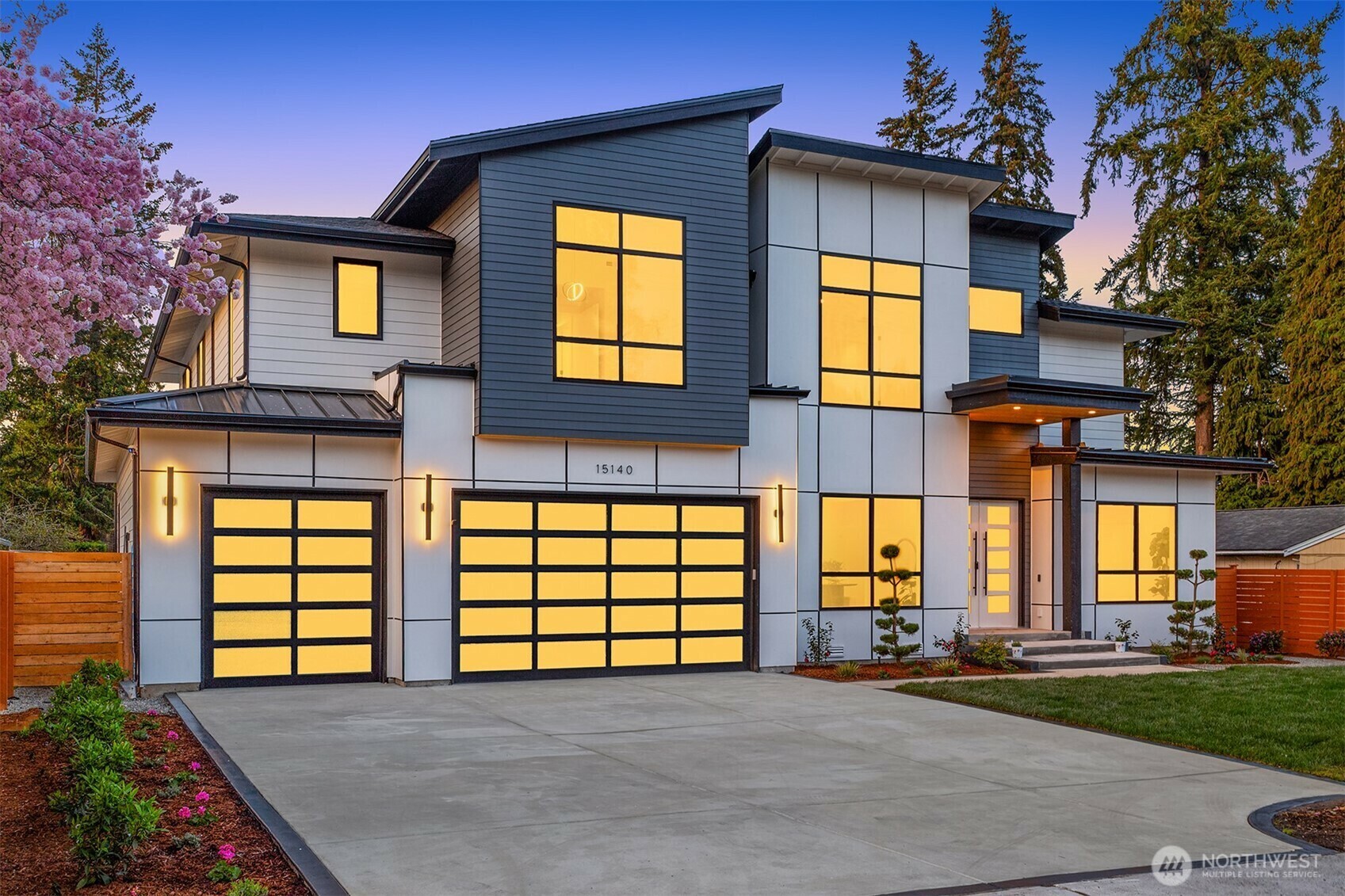 Property Photo: 15140 SE Newport Way WA 98006